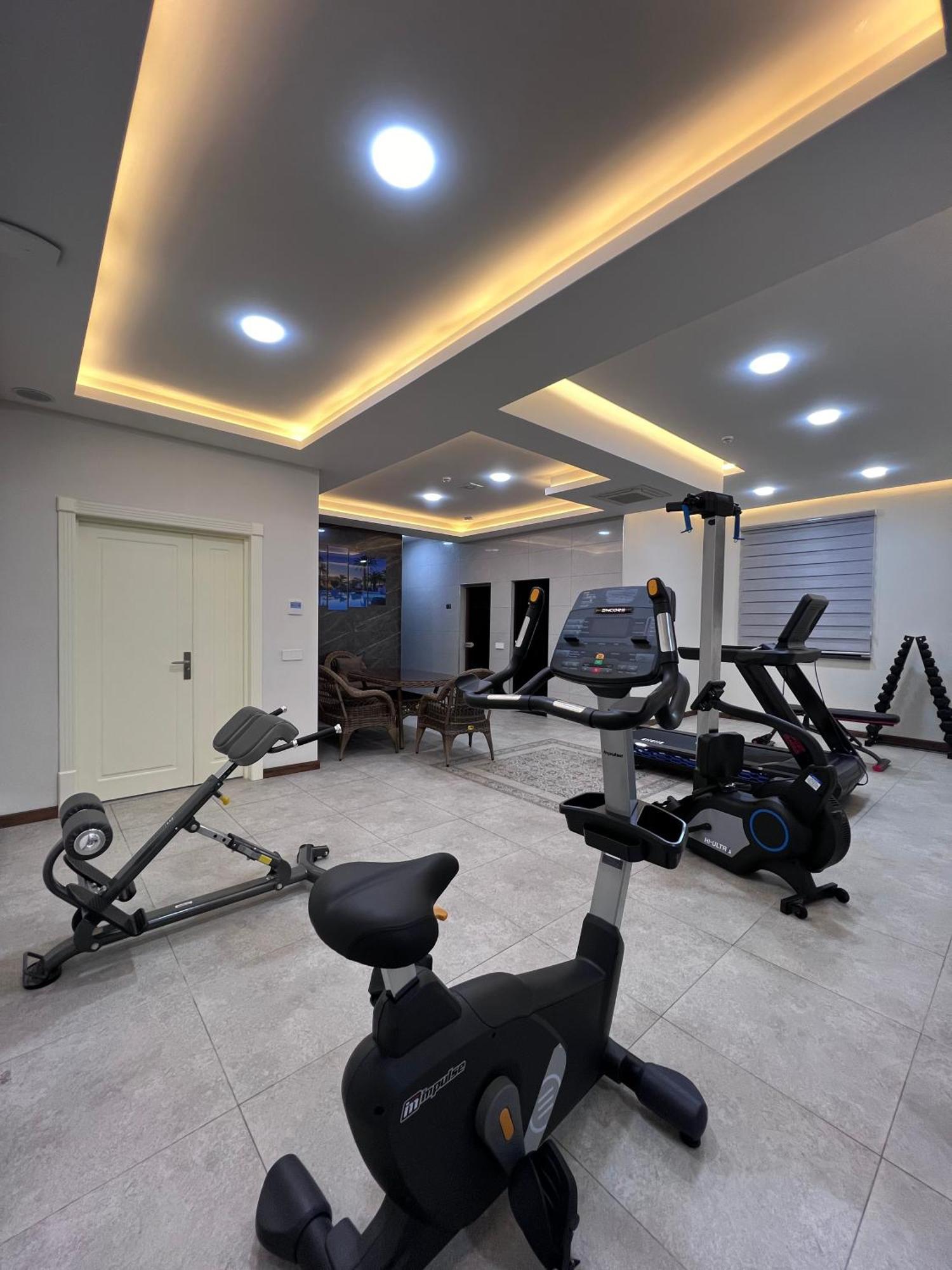 Garnet Mir Hotel ทาชเคนต์ ภายนอก รูปภาพ