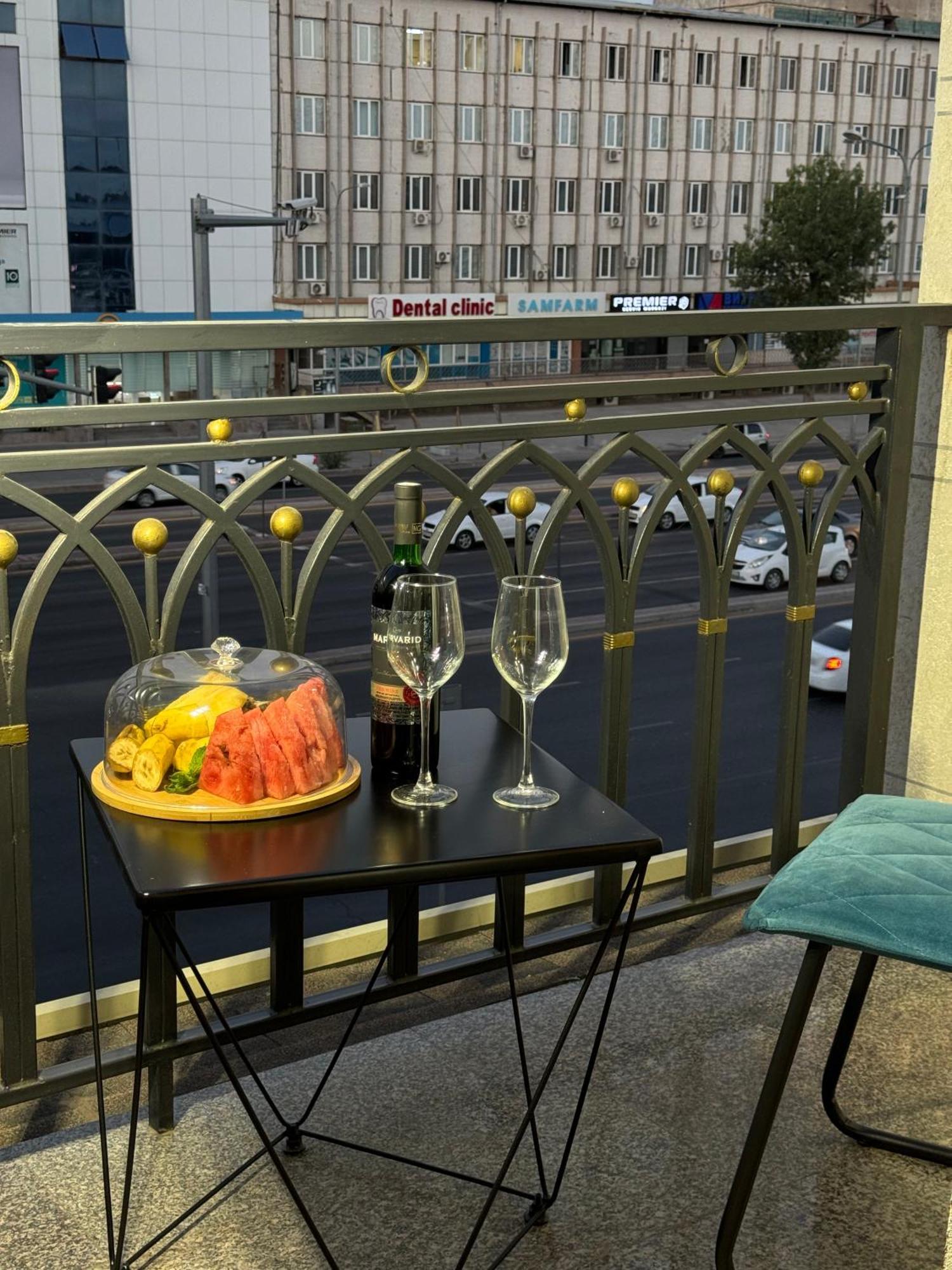 Garnet Mir Hotel ทาชเคนต์ ภายนอก รูปภาพ