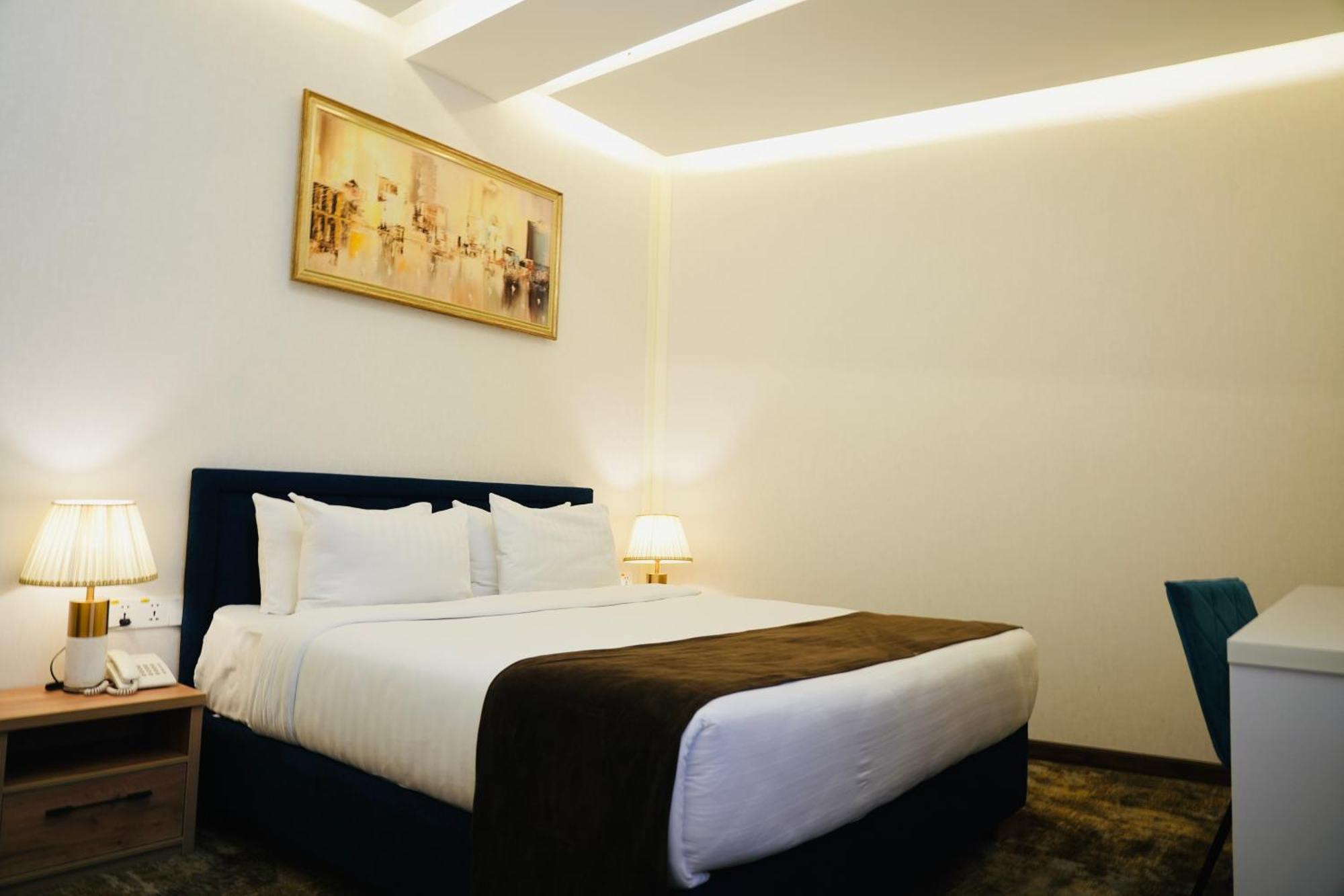 Garnet Mir Hotel ทาชเคนต์ ภายนอก รูปภาพ